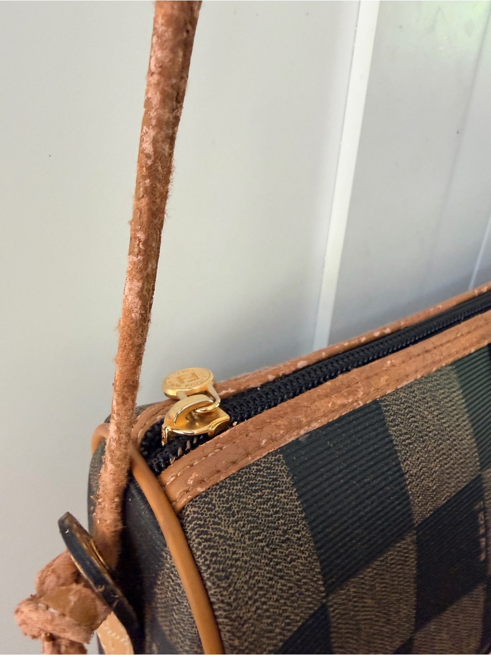 FENDI Vintage Pequin Check Camera Crossbody Bag Brown Black Italy - Picture 4 of 15